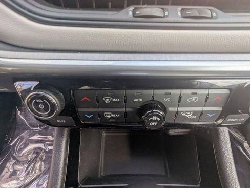 Used 2025 Jeep Compass Limited AWD/4WD image 22