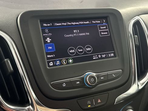 Used 2024 Chevrolet Equinox LT w/ LPO, Floor Liner Package FWD image 4