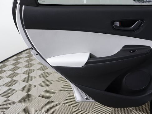 Used 2023 Hyundai Kona SEL image 21