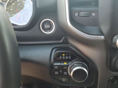 Used 2022 RAM 1500 Big Horn AWD/4WD image 23