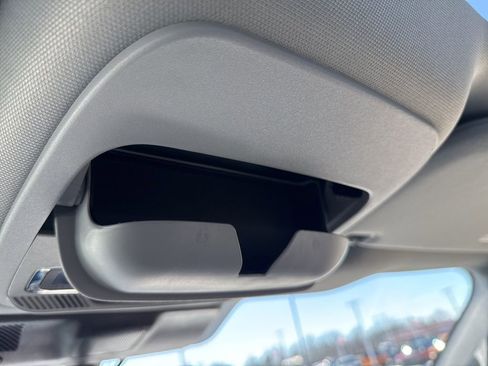 Used 2023 Ford F150 Lariat image 24