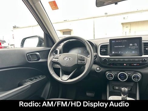 Used 2026 Hyundai Venue SEL FWD image 12