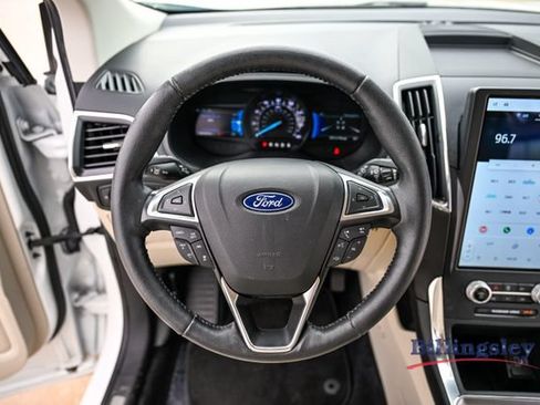 Used 2022 Ford Edge Titanium w/ Equipment Group 301A AWD/4WD image 12