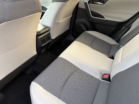 New 2025 Toyota RAV4 XLE w/ Convenience Package image 10