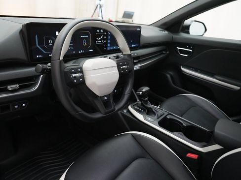 Certified 2025 Kia K4 GT-Line w/ GT-Line Premium Package image 8