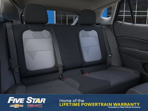 New 2026 Chevrolet Trax LS w/ LS Convenience Package FWD image 17