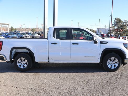 New 2026 GMC Sierra 1500 Pro w/ Trailering Package image 8