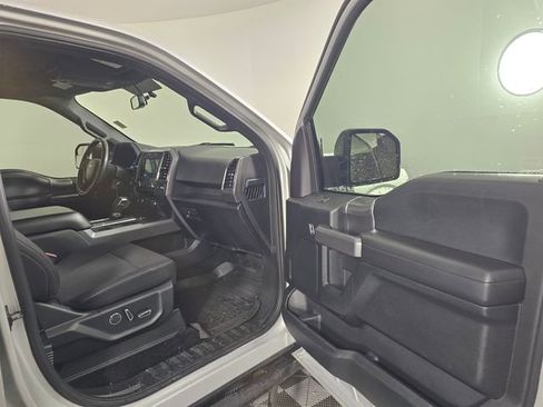 Used 2017 Ford F150 XLT w/ Equipment Group 302A Luxury image 13