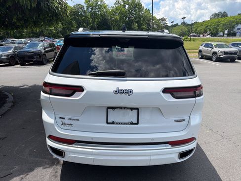 Used 2021 Jeep Grand Cherokee L Summit AWD/4WD image 4