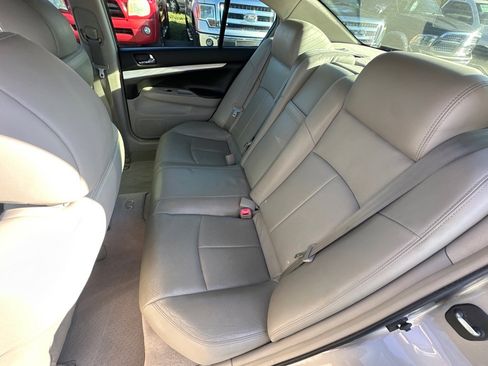 Used 2009 INFINITI G37 x Sedan w/ Premium Pkg image 13