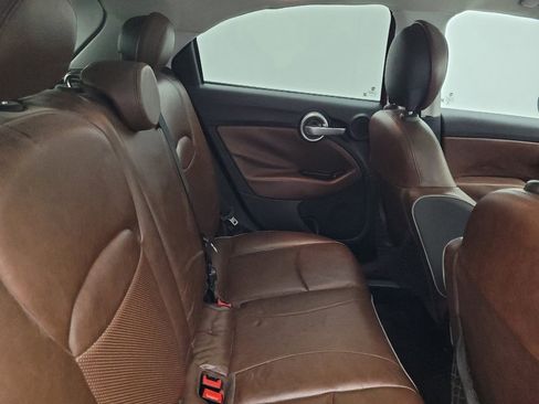Used 2016 FIAT 500X Lounge image 19