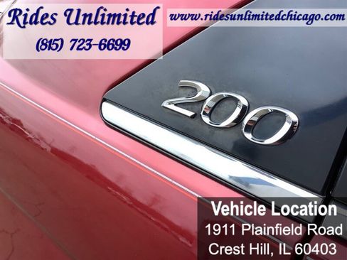 Used 2011 Chrysler 200 Touring image 35