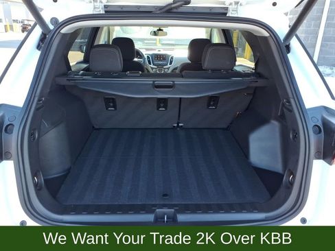 Used 2023 Chevrolet Equinox LT w/ Driver Convenience Package image 24