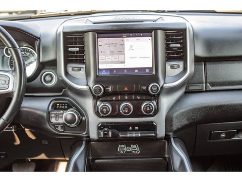 Used 2023 RAM 1500 Big Horn AWD/4WD image 24