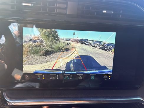 Used 2023 GMC Sierra 1500 Denali image 7