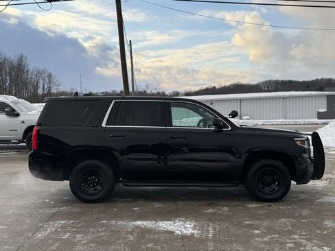 Used 2017 Chevrolet Tahoe 4WD w/ Remote Keyless Entry Package image 15