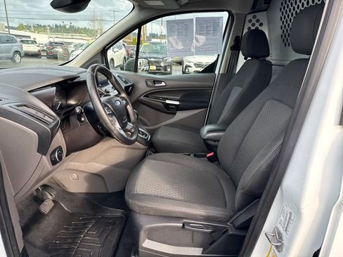 Used 2019 Ford Transit Connect XLT image 16