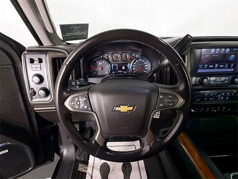 Used 2019 Chevrolet Silverado 2500 High Country image 11