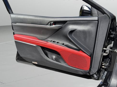 Used 2019 Toyota Camry XSE w/ Accessory Appearance Package FWD image 20
