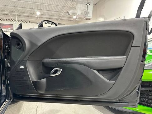 Used 2020 Dodge Challenger SXT RWD image 16