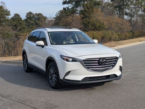 Used 2020 MAZDA CX-9 Touring w/ Touring Premium Package image 3