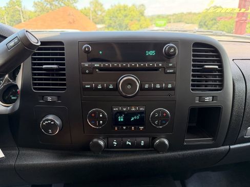 Used 2013 GMC Sierra 1500 SLE w/ Power Tech Package AWD/4WD image 7