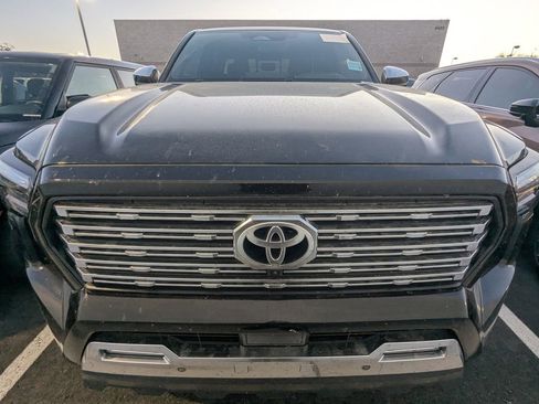 Certified 2025 Toyota Tacoma Limited AWD/4WD image 2