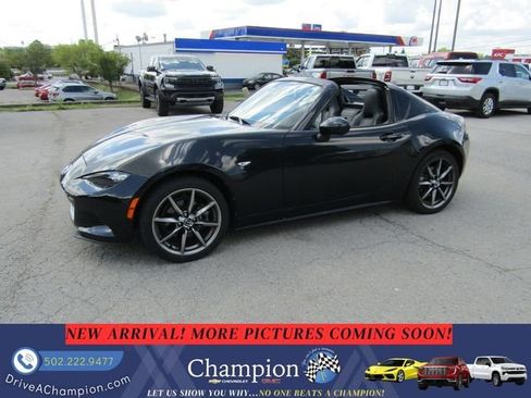 Used 2021 MAZDA MX-5 Miata RF Grand Touring RWD image 2