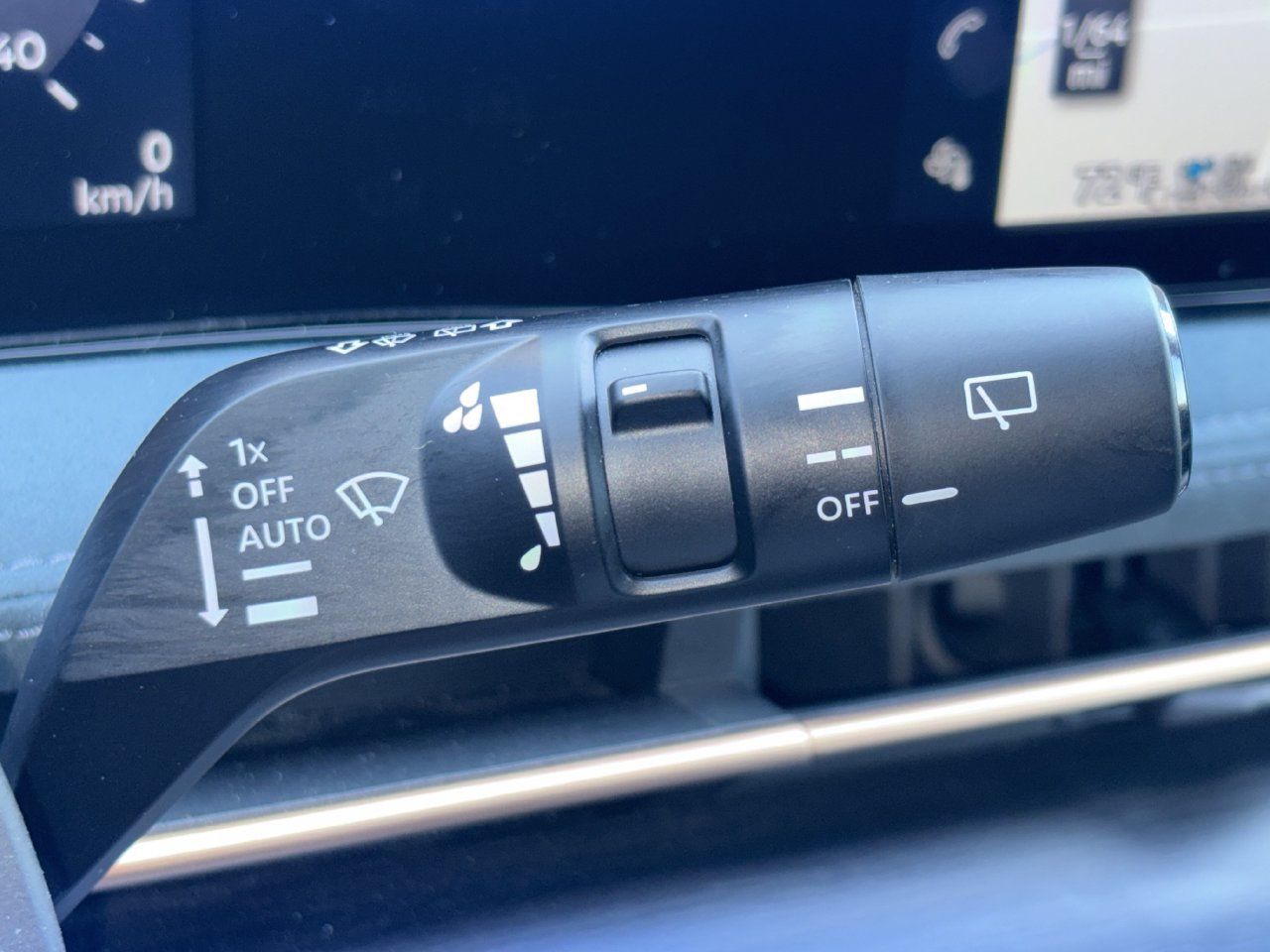 Certified 2023 Nissan Ariya AWD/4WD image 10