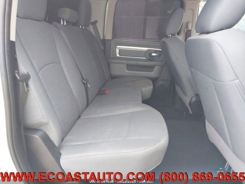 Used 2018 RAM 2500 SLT image 13