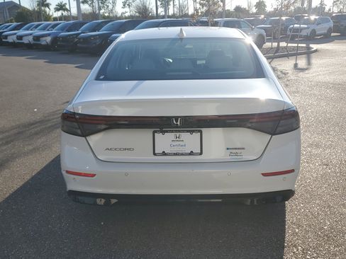 Used 2023 Honda Accord EX-L image 5