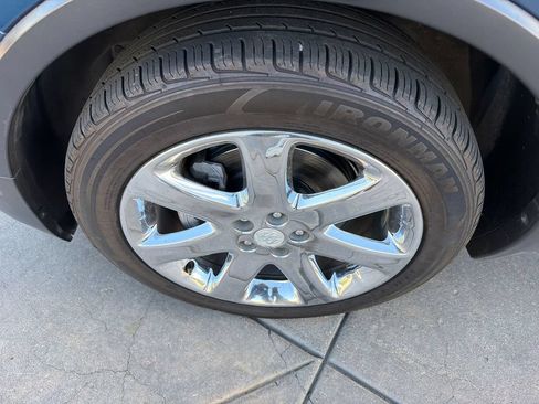Used 2019 Buick Encore Essence w/ Experience Buick Package FWD image 11