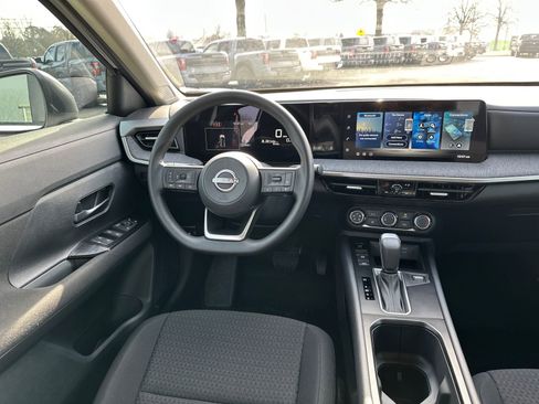 New 2026 Nissan Kicks S image 22