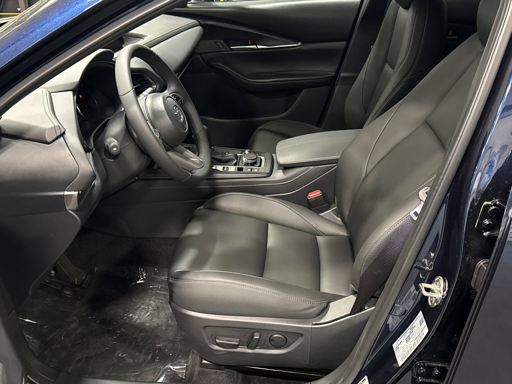 New 2026 MAZDA CX-30 AWD 2.5 S w/ Select Sport Pkg image 5