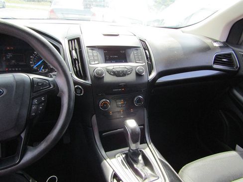 Used 2016 Ford Edge SE AWD/4WD image 11