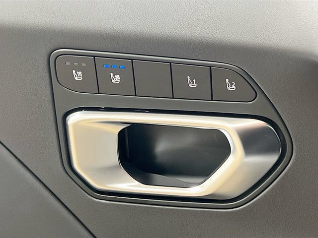 New 2025 Kia K4 GT-Line w/ GT-Line Premium Package FWD image 21