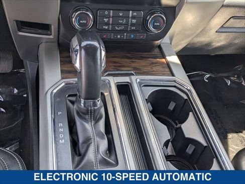 Used 2019 Ford F150 Lariat RWD image 19