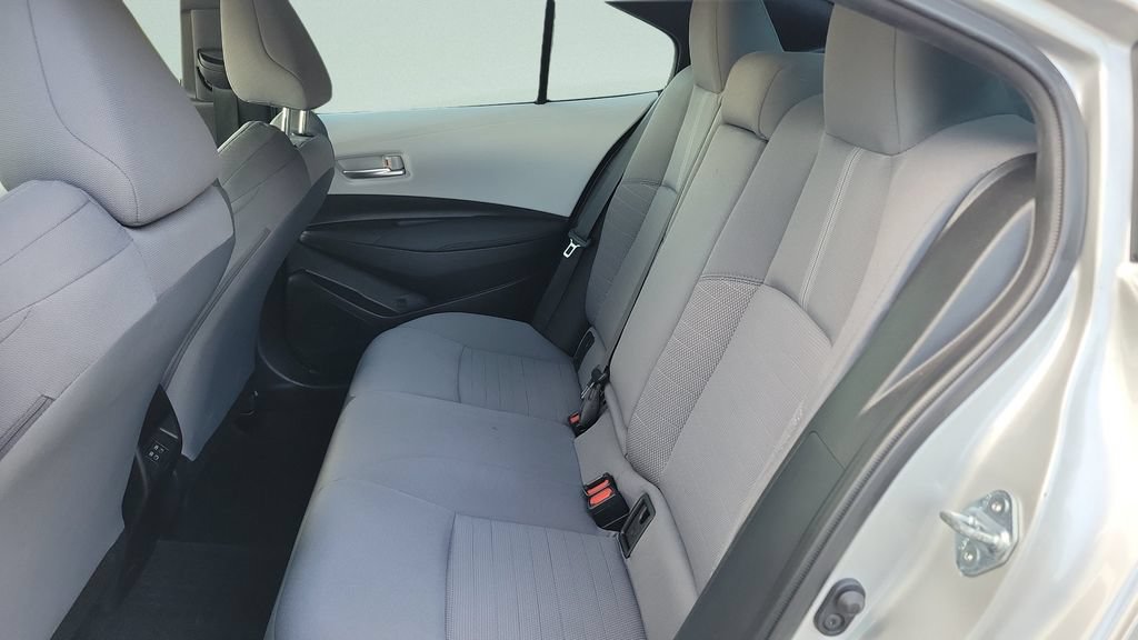Certified 2025 Toyota Corolla SE FWD image 10