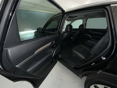 Used 2022 Kia Telluride EX w/ EX Premium Package image 23