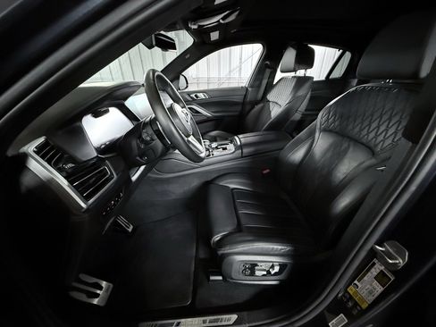 Used 2020 BMW X6 M50i w/ Executive Package image 19