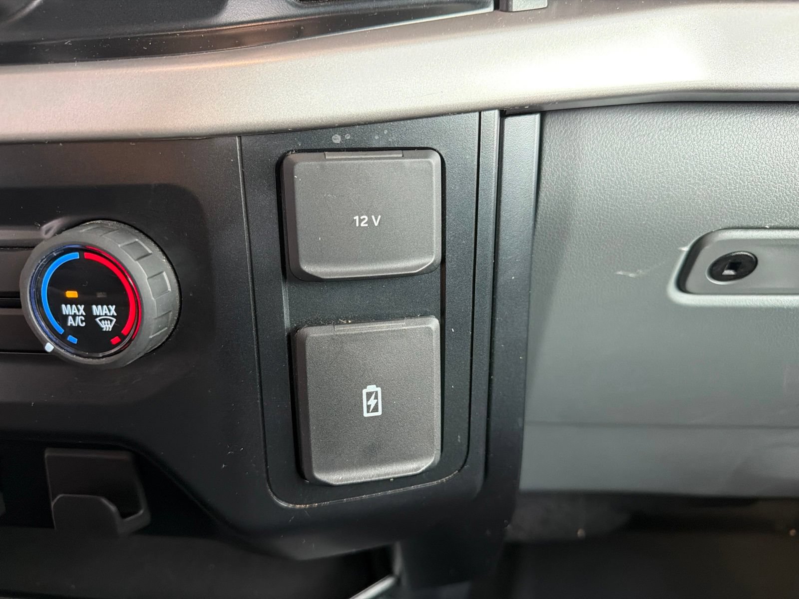 Used 2023 Ford F150 XL RWD image 21