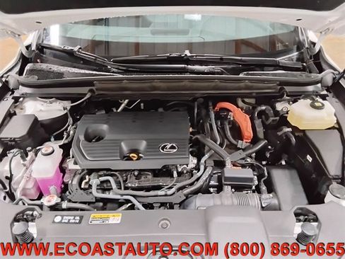 Used 2025 Lexus RX 350h w/ Accessory Package AWD/4WD image 9