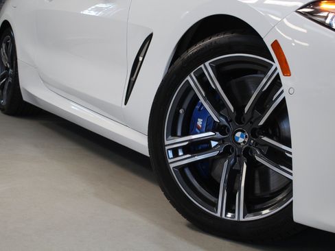 Used 2024 BMW M850i xDrive Convertible w/ Driving Assistance Package AWD/4WD image 33