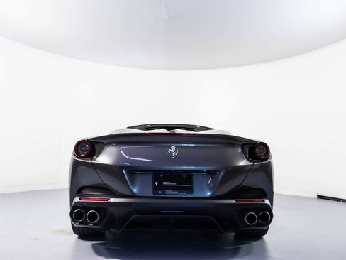 Certified 2019 Ferrari Portofino image 21