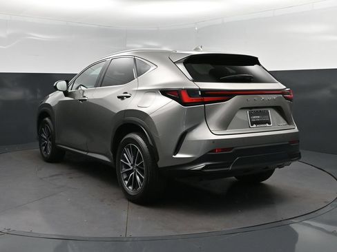 Used 2025 Lexus NX 250 FWD w/ Towing Package (2000 Lbs) image 5