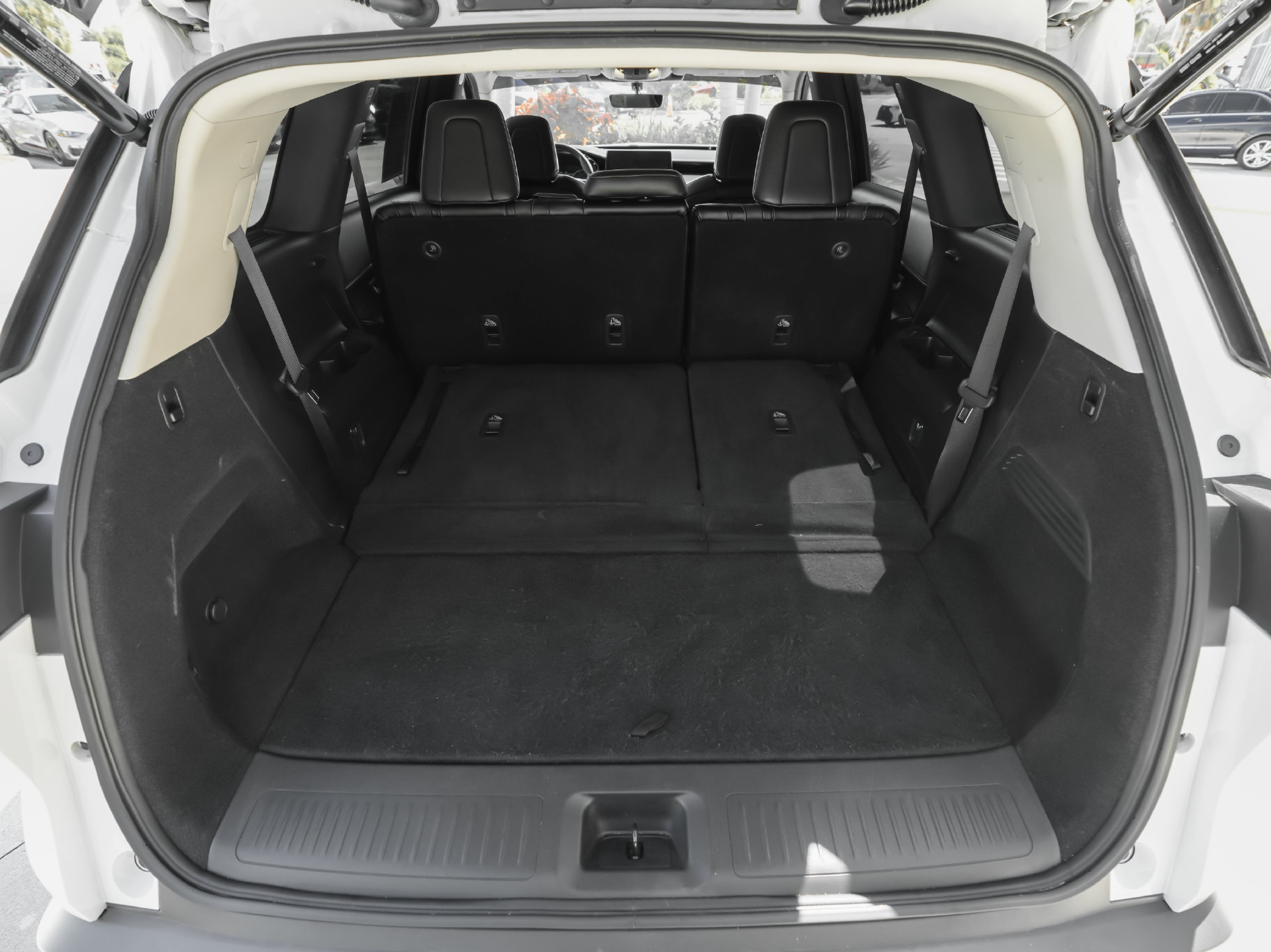 Certified 2024 INFINITI QX60 Pure FWD image 23