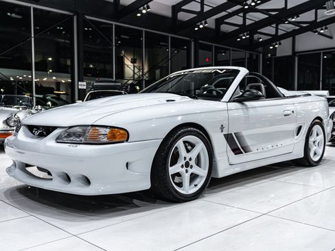 Used 1997 Ford Mustang Convertible image 33