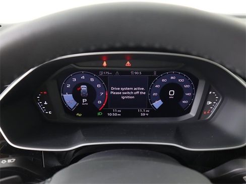 New 2025 Audi Q3 2.0T Premium image 16