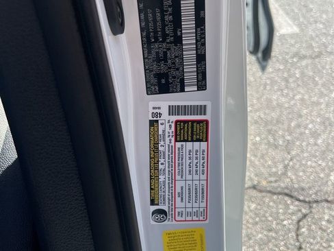 New 2026 Toyota Sienna XLE image 4