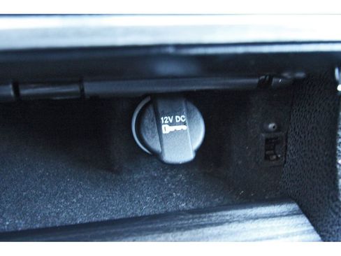 Used 2022 Chrysler 300 Touring L image 28